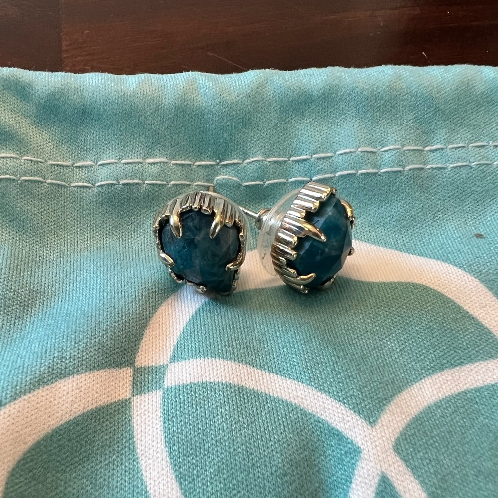 Kendra Scott turquoise earrings